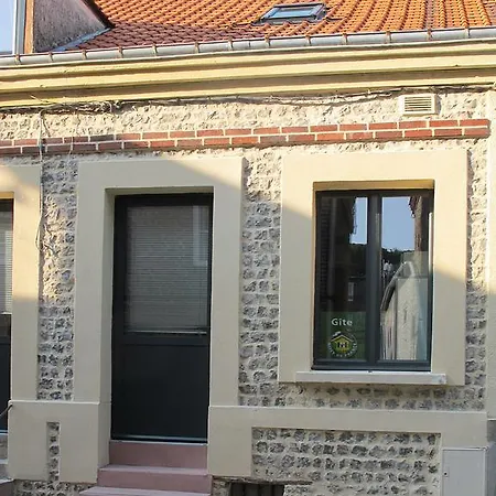 Ferienhaus 度假居 *